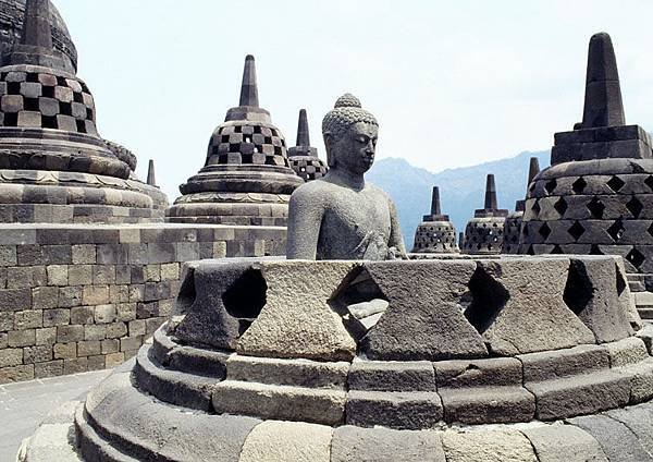 Borobudur 2