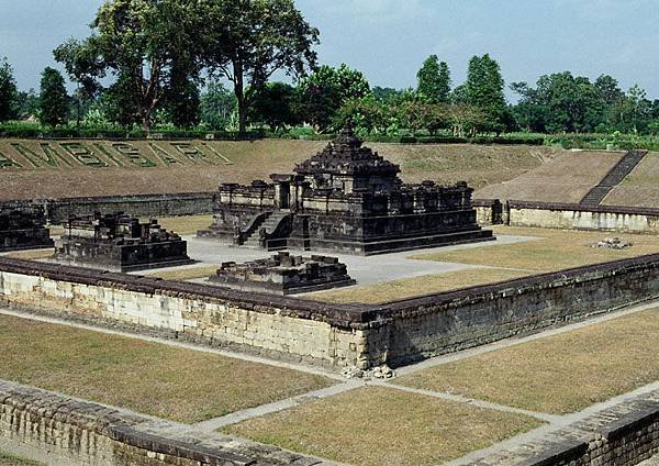 Prambanan 4