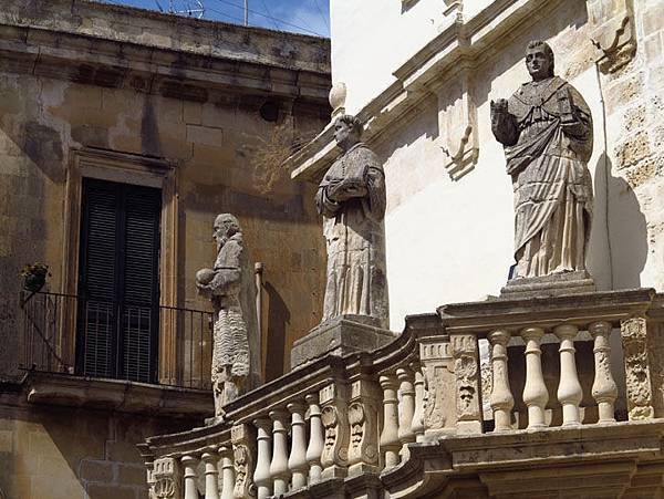 lecce 8