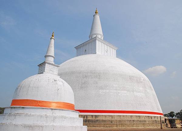 Anuradhapura 2b