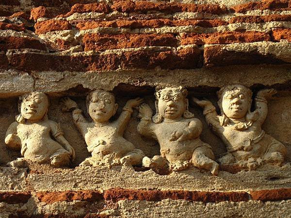Polonnaruwa 33f