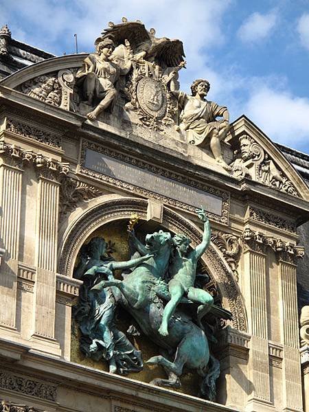 Louvre a20.JPG