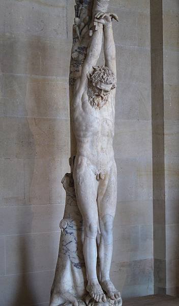 Louvre c30.JPG