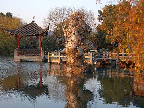 west lake a4.JPG