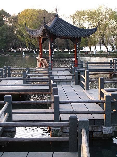 west lake a12.JPG