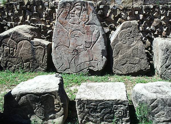 Monte Alban 18.JPG