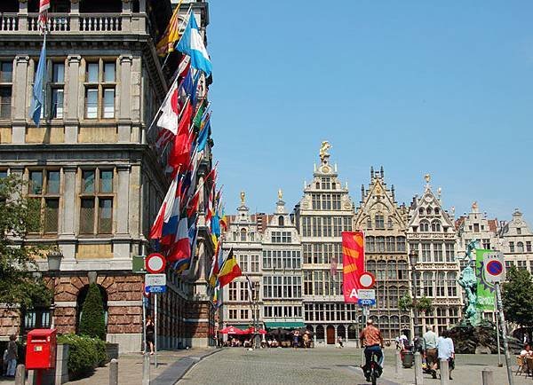 Antwerp a7.JPG