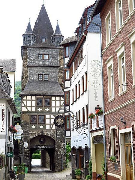 Bacharach e2.JPG