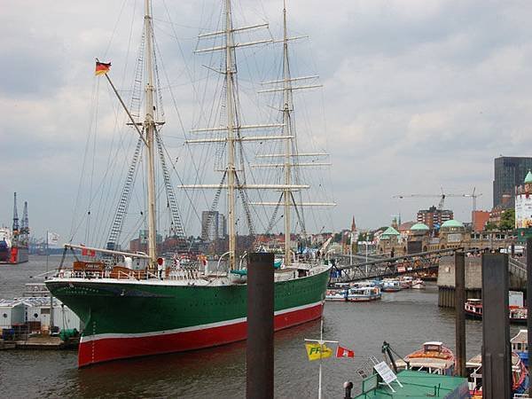 Hamburg b6.JPG