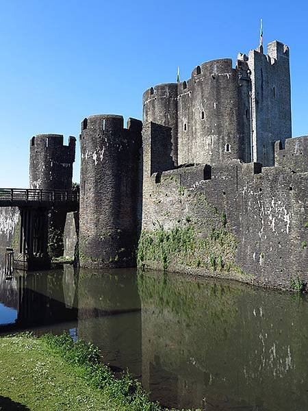 Caerphilly 12