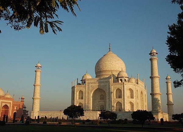 Taj a2.jpg