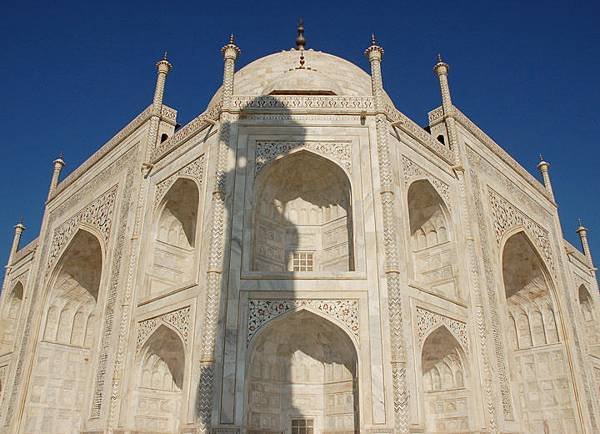 Taj b3.jpg