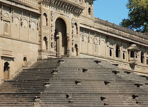 Maheshwar b2.jpg