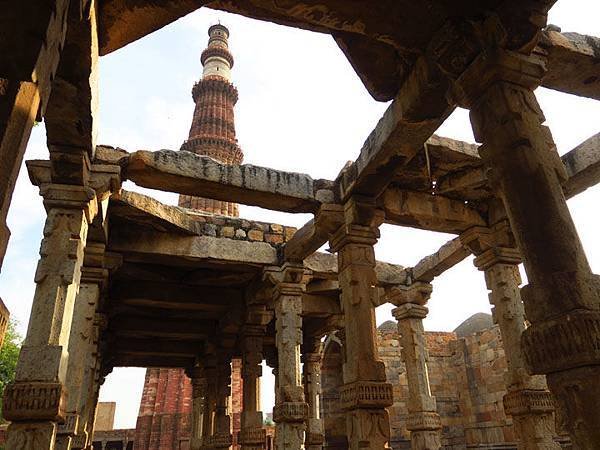 Qutb Minar a1.JPG