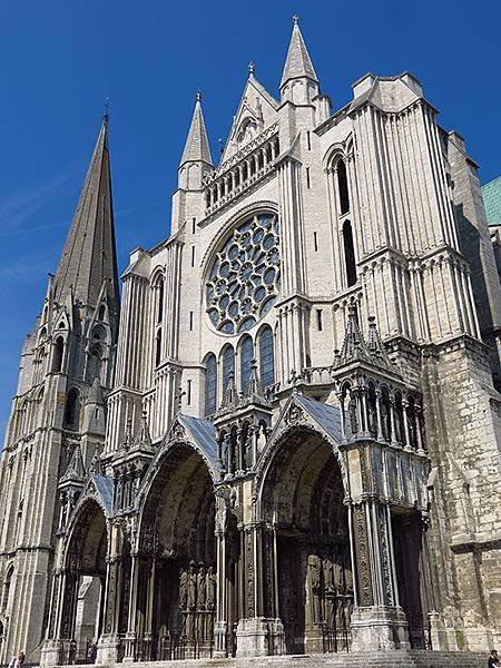 Chartres a4.JPG