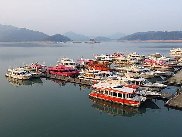 Sun Moon Lake j1.JPG