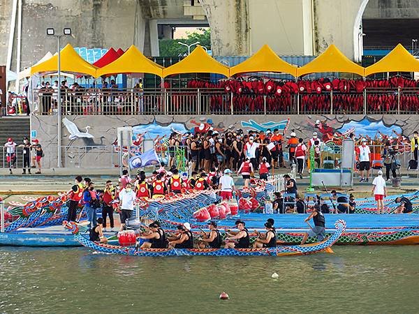 Dragon Boat a5.JPG