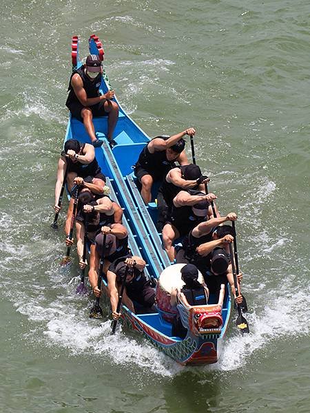 Dragon Boat b3.JPG