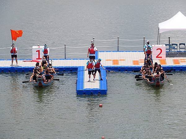 Dragon Boat b2.JPG