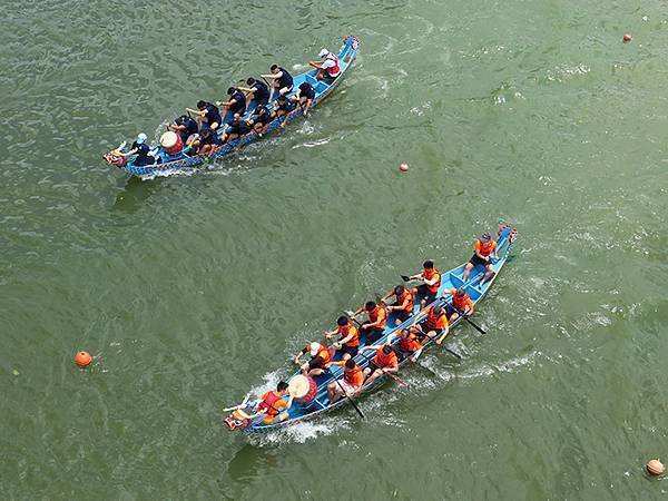 Dragon Boat b8.JPG