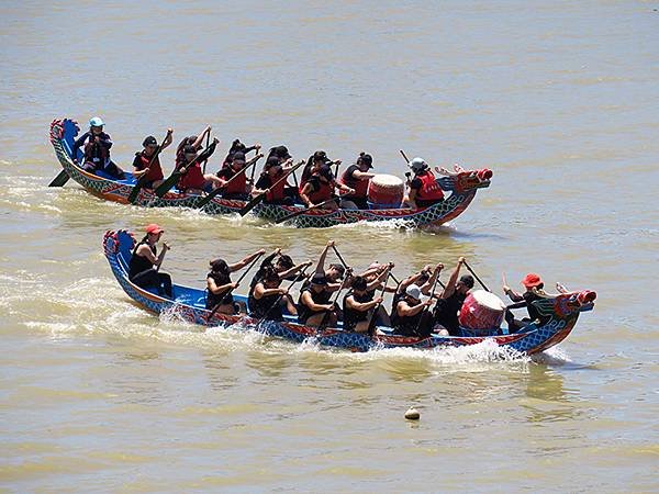 Dragon Boat c2.JPG