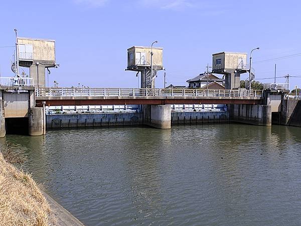 日本‧千里濕地和津市寺廟(Tsu)