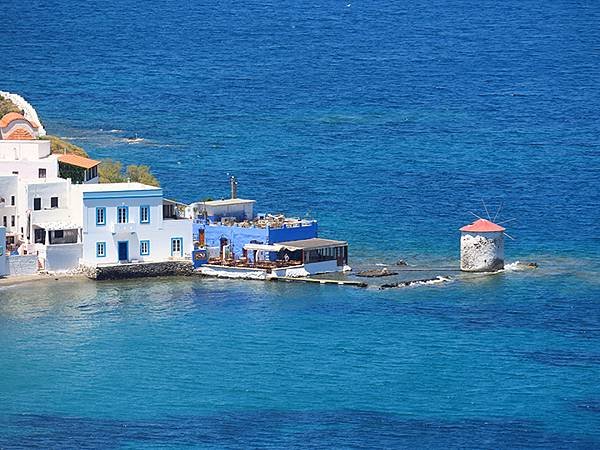 希臘跳島(四十)‧萊羅斯島(下)‧主鎮和城堡 (Leros 