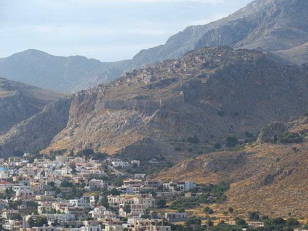 希臘跳島(四十二)‧卡林諾斯島(中)‧兩座城堡(Kalymn