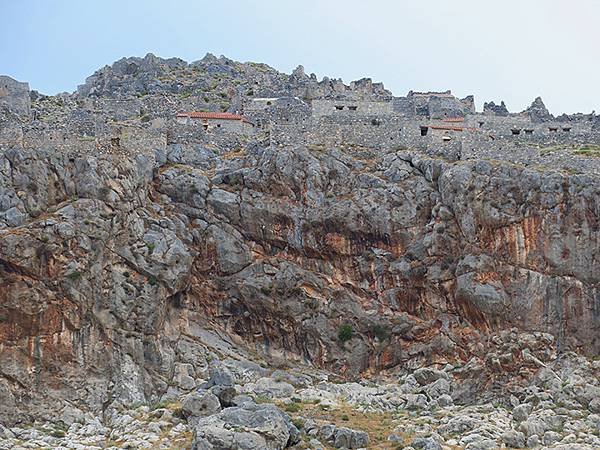 希臘跳島(四十二)‧卡林諾斯島(中)‧兩座城堡(Kalymn