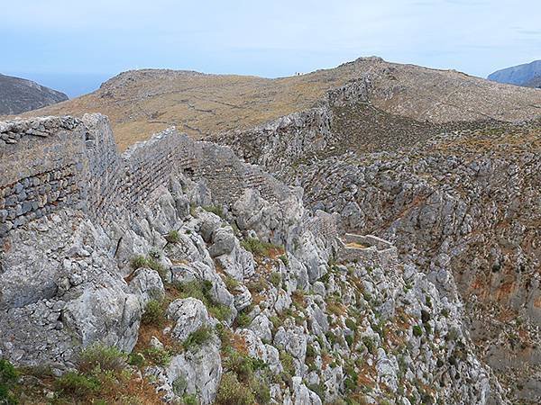 希臘跳島(四十二)‧卡林諾斯島(中)‧兩座城堡(Kalymn