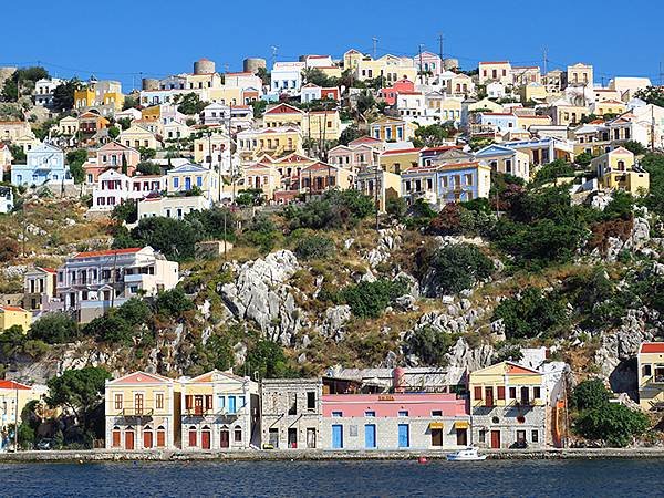 希臘跳島(四十七)‧錫米島(上)‧主鎮和佩迪(Symi I)