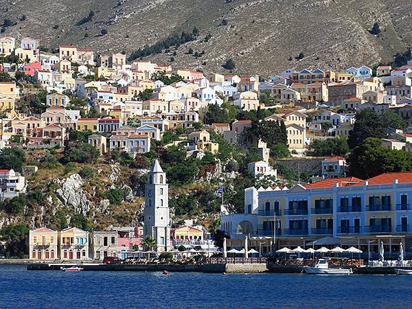 希臘跳島(四十七)‧錫米島(上)‧主鎮和佩迪(Symi I)