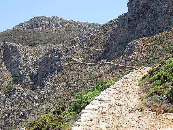 希臘跳島(五十六)‧蒂洛斯島(上)‧吉拉廢村(Tilos I