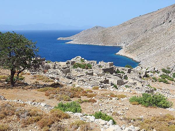 希臘跳島(五十六)‧蒂洛斯島(上)‧吉拉廢村(Tilos I