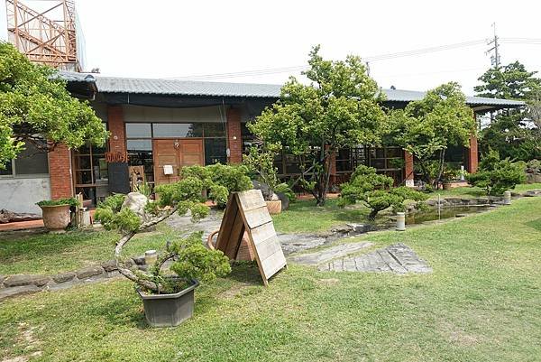 【寵物友善】不定期整理、更新全台寵物友善餐廳及景點，希望能有