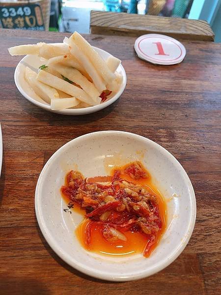 【台中】怒騾子牛肉麵東勢超人氣美食，一天只營業三小時，晚來就