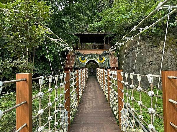 【嘉義】達娜伊谷自然生態公園 泡溪水 賞鲴魚 深入體驗鄒族文