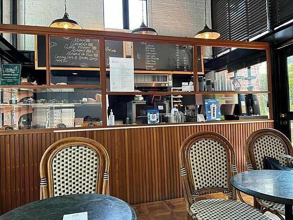 【曼谷】Kenn&apos;s Coffee &amp; Croissant曼