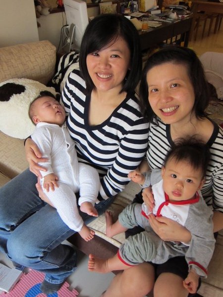 Baby meeting and talk