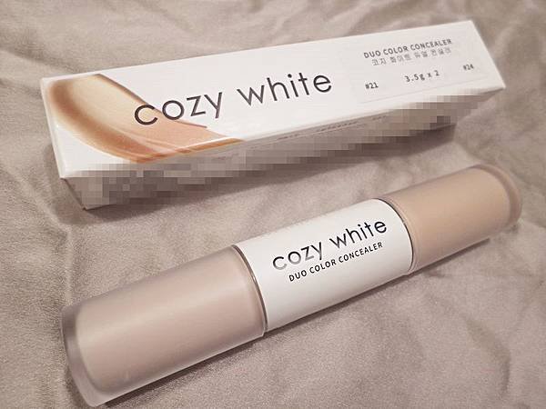 彩妝 ░  cozy white 多功能ps美肌刷具組+cozy white ps無痕雙色遮瑕蜜+水感修復嫩足霜，台灣妞韓國媳親自獨創設計彩妝物開箱！_30.jpg