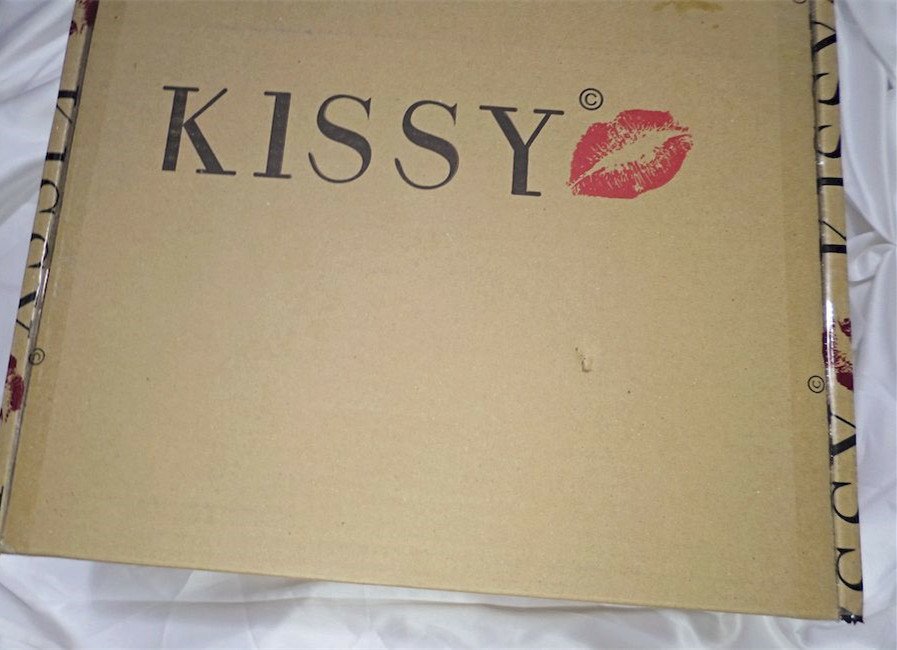  穿搭 ░　kissy taiwan如吻內衣哪裡買？無痕無鋼圈內衣開箱bra top推薦👙，同場附贈養眼猛男照!!!! kissy男性內褲貼身四角褲開箱🩲_76.jpg