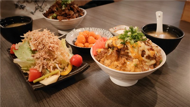 探店  高雄三民區美食汍樂滿盛燒肉丼，美味又好吃的燒肉丼30.jpg