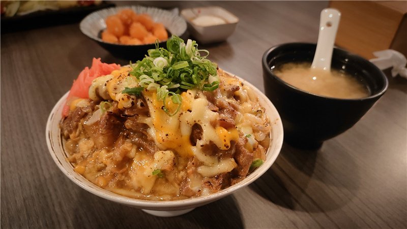 探店  高雄三民區美食汍樂滿盛燒肉丼，美味又好吃的燒肉丼32.jpg