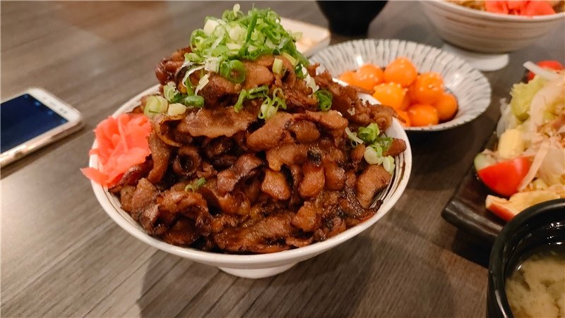 探店  高雄三民區美食汍樂滿盛燒肉丼，美味又好吃的燒肉丼36.jpg