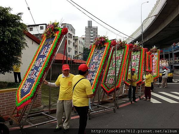 板橋港嘴里福德宮 福德正神 花牌 有需要承租花牌歡迎來電0989357765 林先生