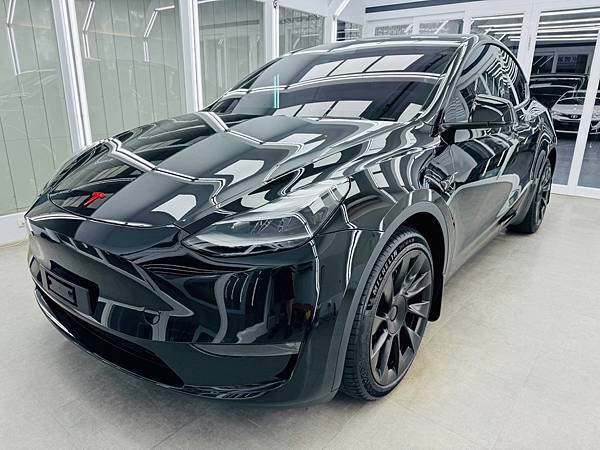 水晶鍍膜-Tesla Model Y