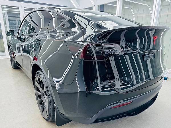 水晶鍍膜-Tesla Model Y