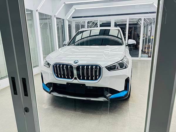 水晶鍍膜-BMW iX1