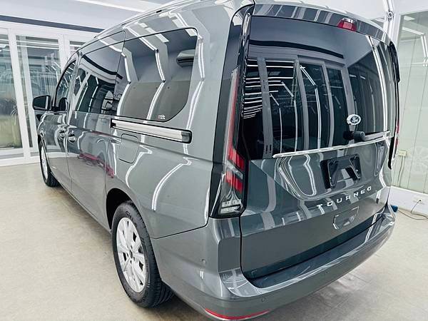 水晶鍍膜-Ford Tourneo Connect