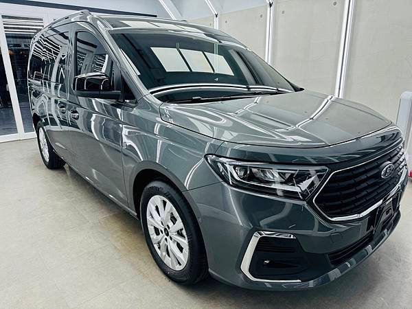 水晶鍍膜-Ford Tourneo Connect